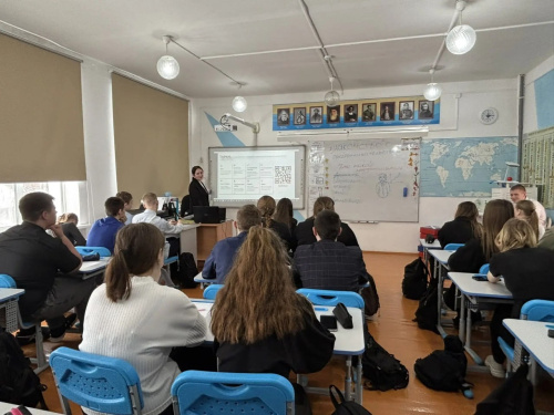 Вводный урок «Знакомство с предпринимательством» прошел в Упоровском округе